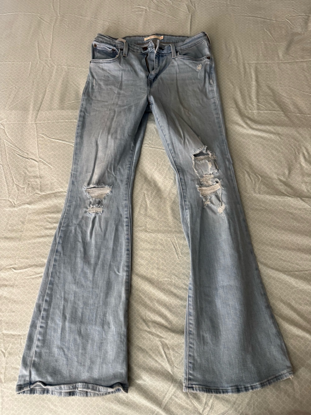 Levi’s 726 size 29 Women's Light Blue Distressed Flare Jeans
